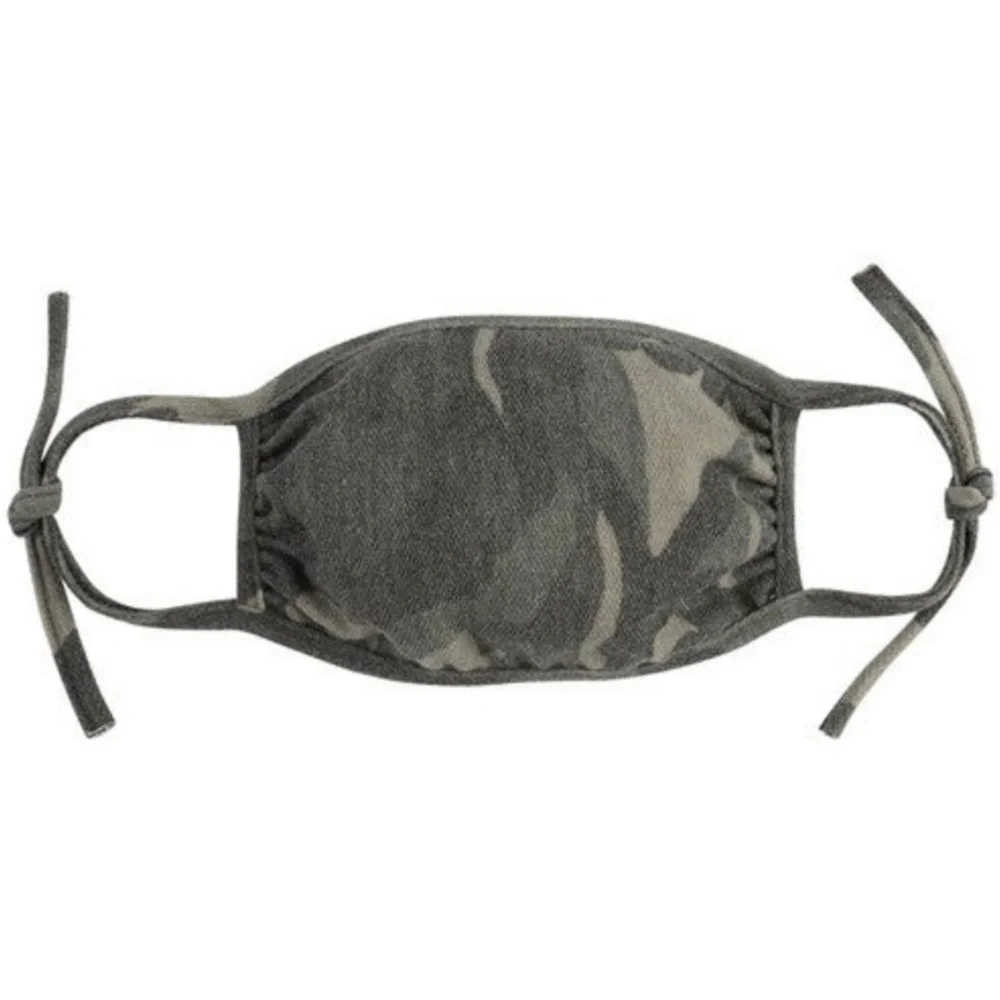 NWOT Childs Adjustable Camouflage Camo Cloth Fabric Mask